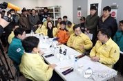 김동연 경기도지사 귀국 후 첫 일정으로 화성·평택 하천 수질오염 현장점검