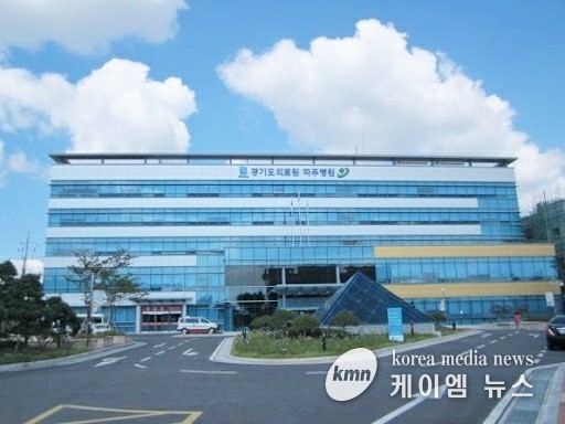 파주병원 방문한 이재명, “공공의료 역할 잘 감당하고 있다” 격려