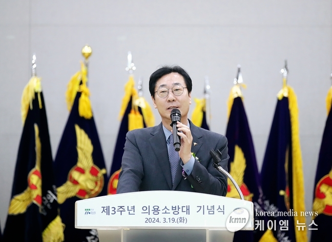 사진/정명근 화성시장이 축사를 하고있다.