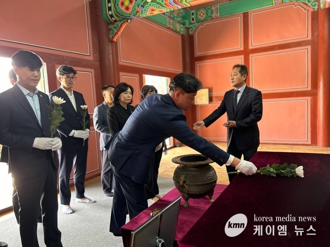 사진/윤종군 당선인 캠프 제공