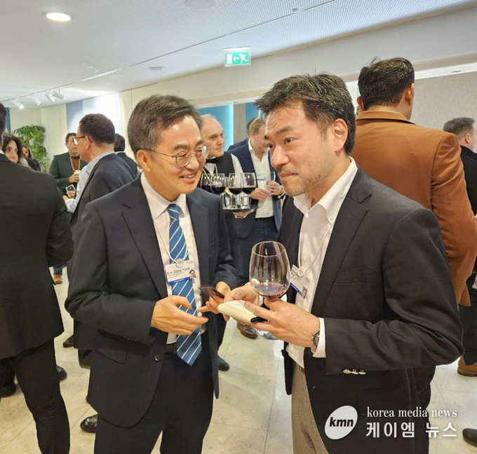 글로벌 유니콘 스타트업 대표들과 만나 경기도 세일즈 나선 김동연(아라이 모토유키) 사진/경기도청 제공