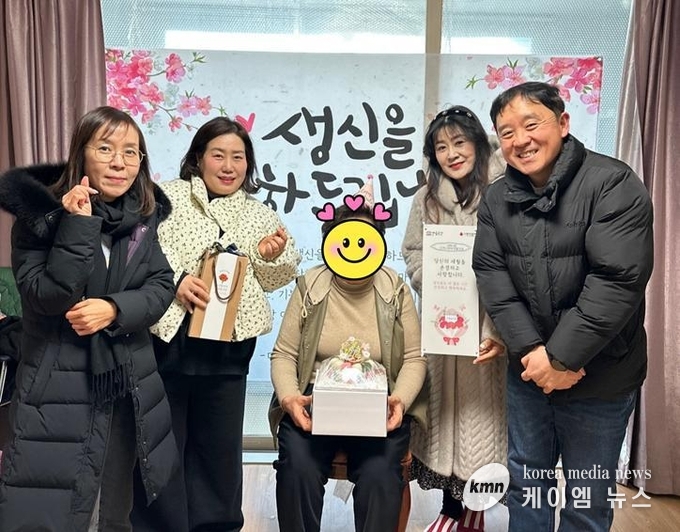 생신의 가치 건강하세孝생신축하 사업 진행 사진/오산시청 제공