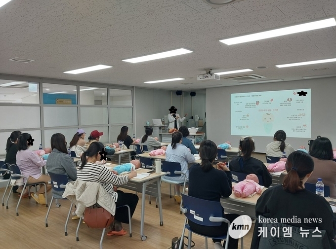 임산부 모유수유교실 사진/오산시청 제공