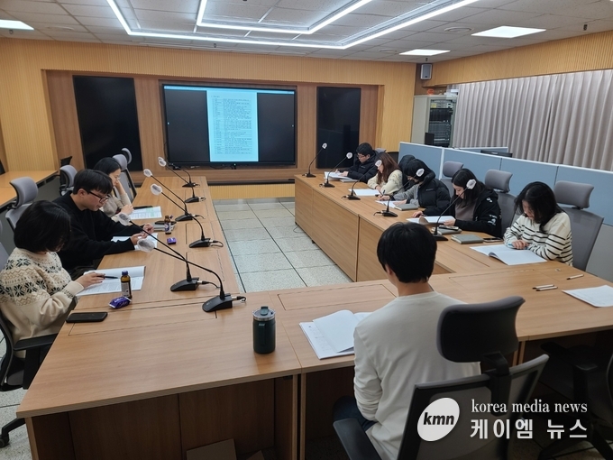 신규 공사감독자의 실무 역량을 강화하고 계약심사 절차, 주요 용어의 이해, 등 교육을 실시했다 사진/안성시청 제공