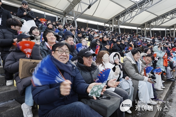 화성FC, 프로 첫 경기장 전경징 전경