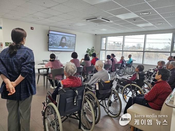 2024년 집단시설을 대상으로 감염병예방교육을 진행하고 있다. 사진/화성특례시청 제공