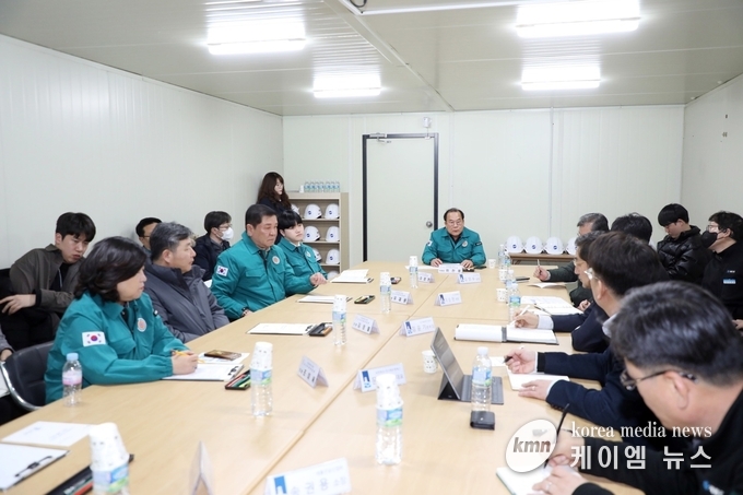 서수원종합(덕산)병원 건립 현장을 방문