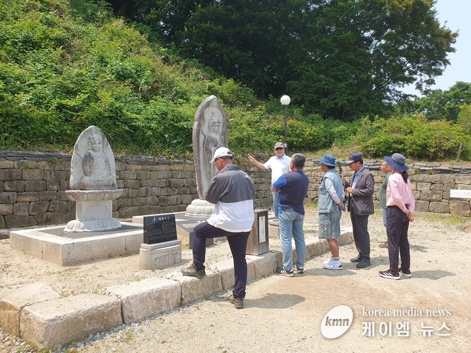 봉업사 석불입상