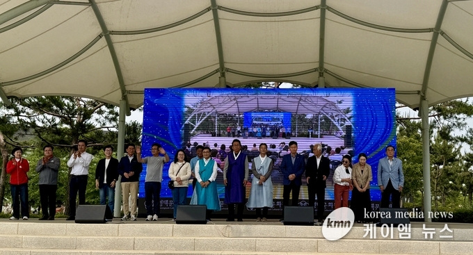 2025 소사벌 단오제 참석자들이 함께하고 있다. 사진/평택시청 제공