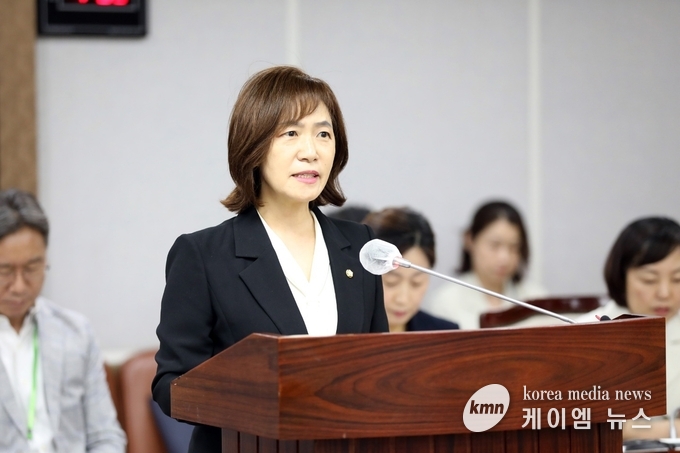 수원시특례시의회 사정희 의원(더불어민주당, 매탄1·2·3·4) 사진/수원특례시의회 제공