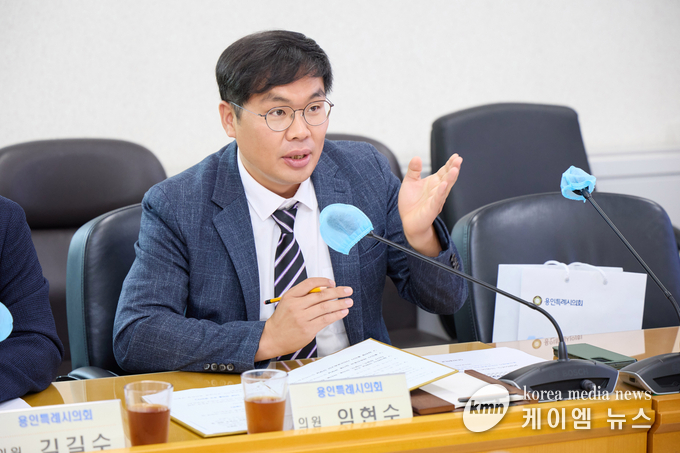 의원연구단체 ’Sports City 8‘ 임현수 대표가 발언하고 있다. 용인특례시의회 제공