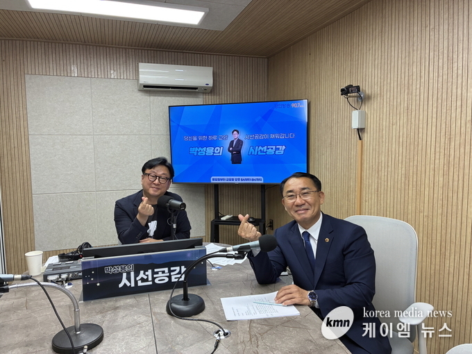 김선영 의원, 경인방송 '박성용의 시선공감' 생방송 출연해 지역화폐 확대 필요성을 강조했다. 사진/ 경기도의회 제공