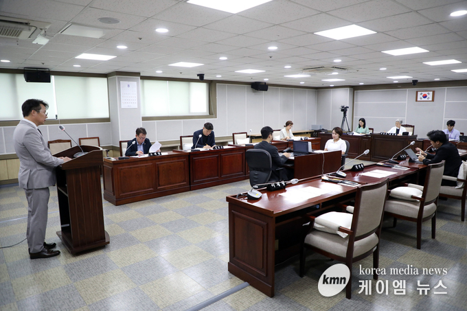 수원컨벤션센터 이사장 임용 후보자 인사청문회 개최 사진/수원특례시의회 제공