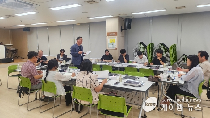  화성특례시가 지난 7일 2040장기발전계획 시민참여단 워크숍을 진행하고 있다. 사진/화성특례시청 제공