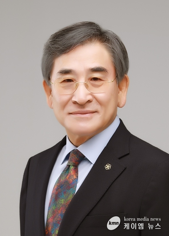 경기도의회 도시환경위원회 김시용 위원장 사진/경기도청 제공