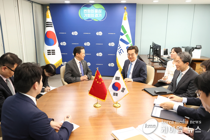 한중 수교 33주년 앞두고 21일 주한중국대사와 면담 사진/경기도청 제공