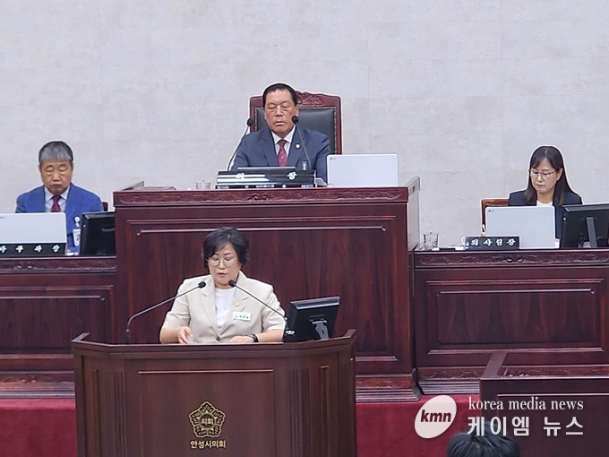 이관실 의원이 자유발언을 하고있다.<사진/김영진기자>