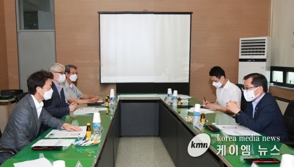 김종천 과천시장, 홍정기 환경부 차관 만나 지역 내 환경기초시설 관련 현안 논의