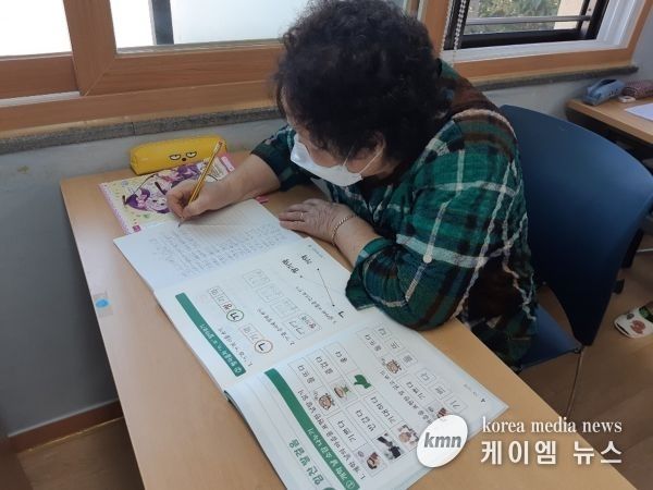 성남시, 전국 첫 ‘성인 문해학교 입학지원금’ 지급