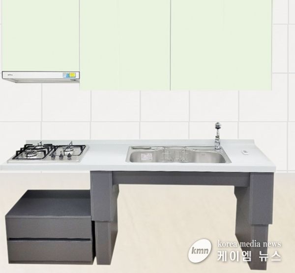 성남시 장애인·고령자 20가구에 ‘높낮이 조절 싱크대’ 지원