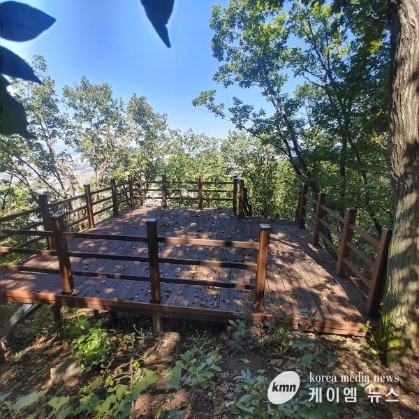 하남시, 주민의견 반영한 학암동 법수봉 등산로 조성 완료