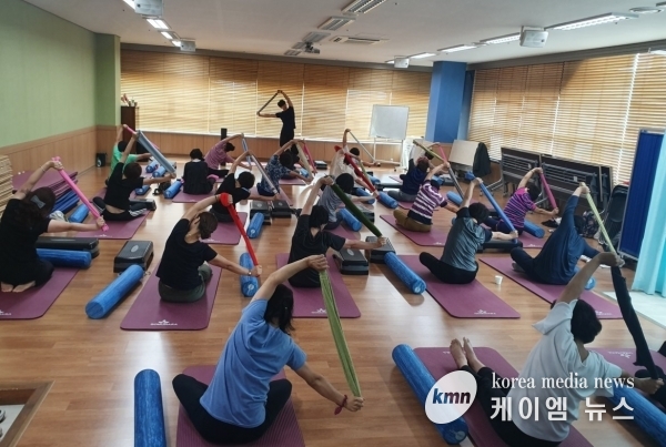 송탄보건소, 평택시민의 관절 통증 해소를 위한 ‘굿바이 관절 통증 운동교실’ 참여자 모집