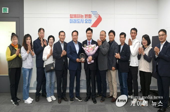 오산시, (사)오산시 강원도민회 김영광 회장 1일 명예시장 위촉