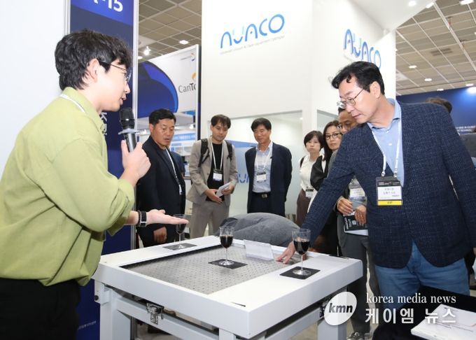 정명근 화성시장, K-Display 2024 한국 디스플레이 산업전시회 참관