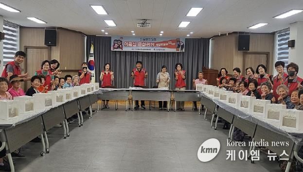 안성시 안성1동 지역사회보장협의체, '어르신 문화광장(세상 밖으로 GO GO)' 2차 성황리에 마쳐