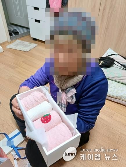 의정부시 송산2동 지사협, 독거노인 위한 '사랑의 단열사업' 사후 점검(모니터링) 실시