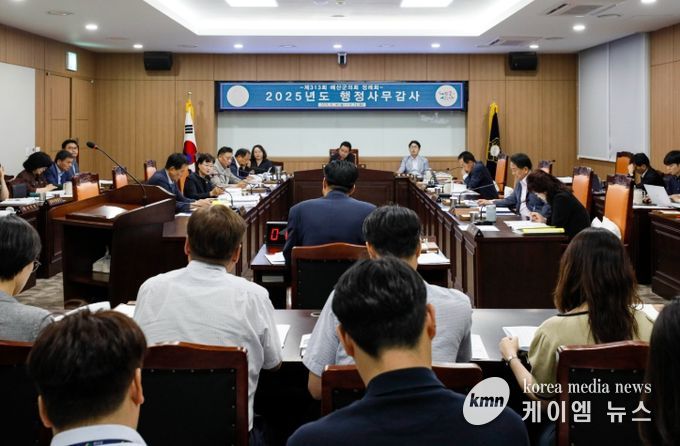 예산군의회 행정사무감사 3일차