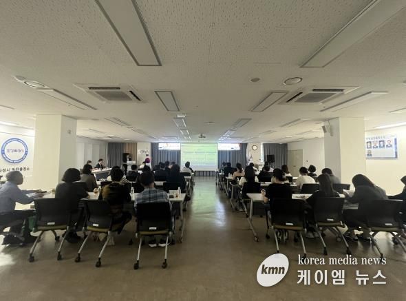 화성특례시가 26일 화성시 정원도시 기본구상 및 정원문화 진흥계획 수립 용역 중간보고회를 개최했다