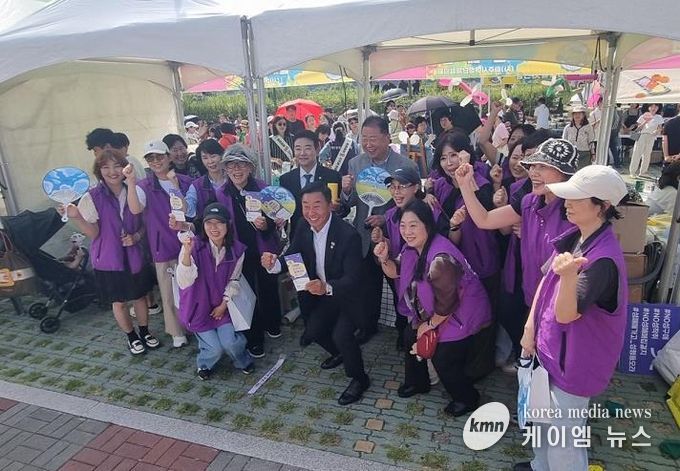 파주시 반성매매 시민활동단 '클리어링', 문산거리축제에서 성매매 예방·근절 활동 펼쳐