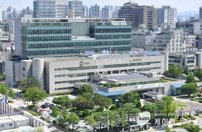 수원시청사 전경