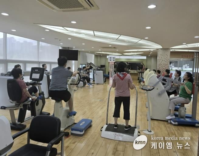 의왕시 보건소, 노인건강관리를 위한 혁신 프로그램 도입