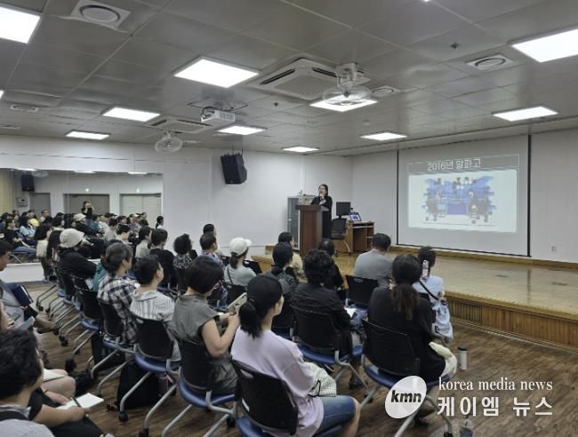 시흥시 대야권 평생학습 특화사업 마무리 세대별 맞춤형 프로그램으로 구도심 학습문화 '활력'