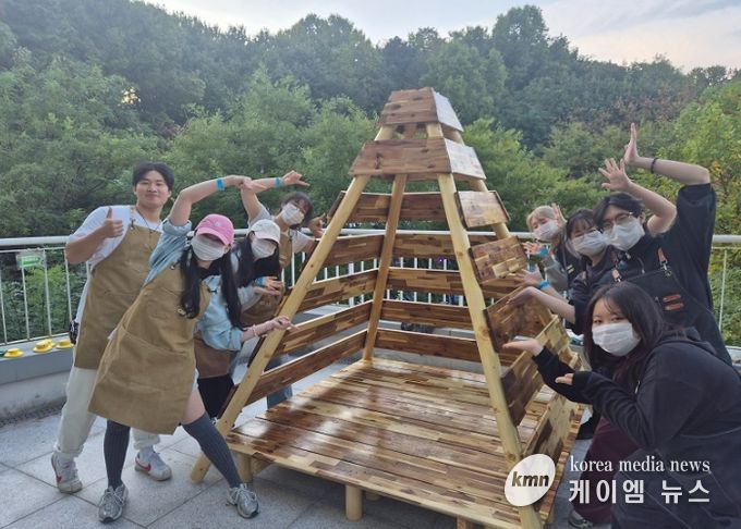 소사청소년센터 청년공예활동가 ‘열매’가 만드는 힐링공간