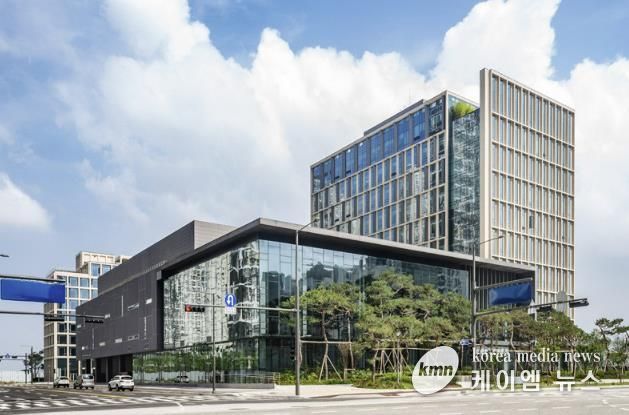 경기시흥 SNU 제약바이오인력양성센터 전경