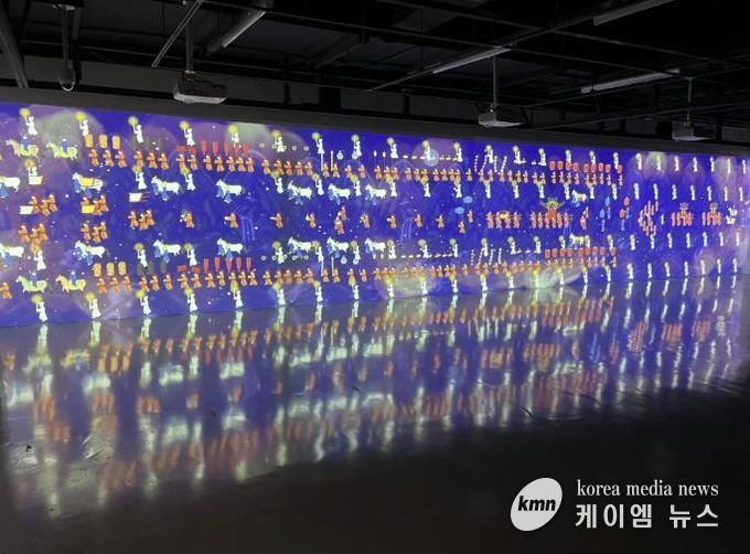 조선 제8대 왕 예종의 장례 행렬을 미디어아트로 복원한 ‘서오릉, 왕의 길’