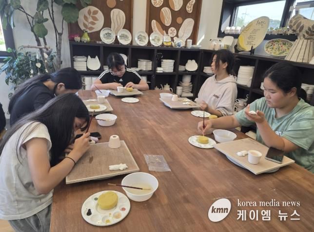 구세군 여주지역아동센터 아이들의 손끝에서 피어난 나눔의 예술