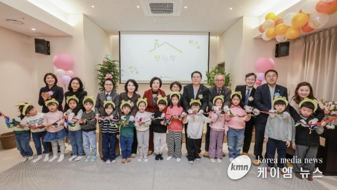 오픈데이 행사 기념사진