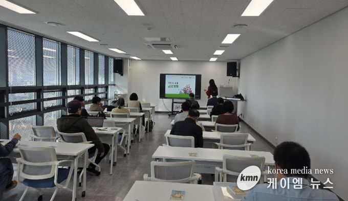 동두천시 오르빛도서관, 성인 대상 '100세 시대 금융생활' 강의 성황리 마무리