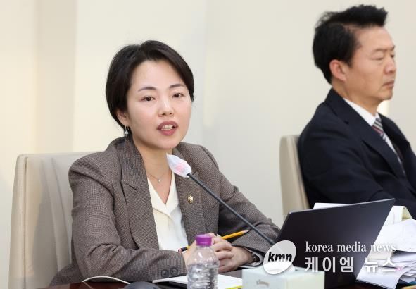 고양시의회 정민경 의원, 고양시 소통협치담당관 2024년 지적 사항 1년간 방치 질타