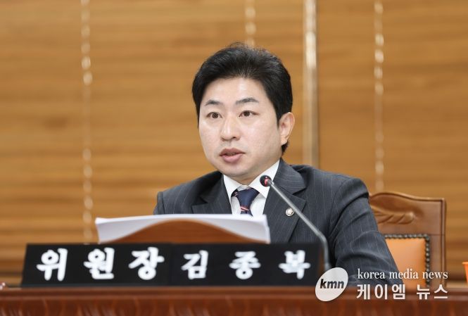 화성특례시의회 문화복지위원회 김종복 위원장