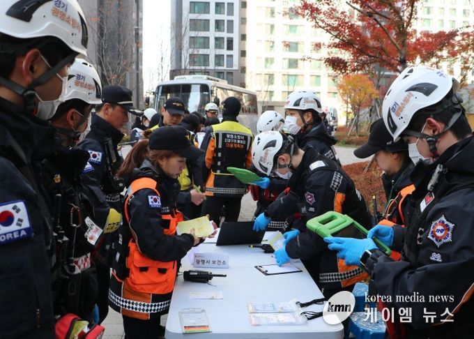 광명소방서, 대수사상자 재난 대비 '2025 긴급구조종합훈련' 실시