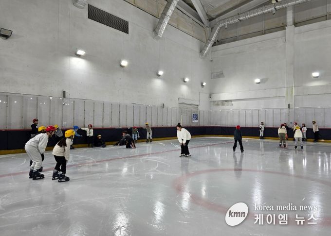 남양주시, ‘2025 어린이 빙상 아카데미’ 성료…128명 참여 속 만족도 99% 기록