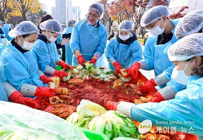 소외된 이웃을 위해 김장나눔을 실천하다
