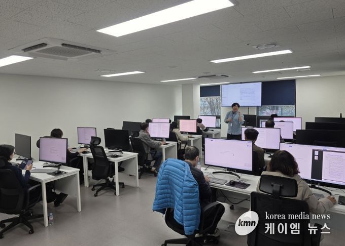 주민참여위원 대상‘생성형 인공지능(AI)를 올바르게 활용하기’교육