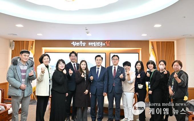 김태흠 지사, 학부모 간담회 통해 “시내·통학버스 조기 투입” 지시