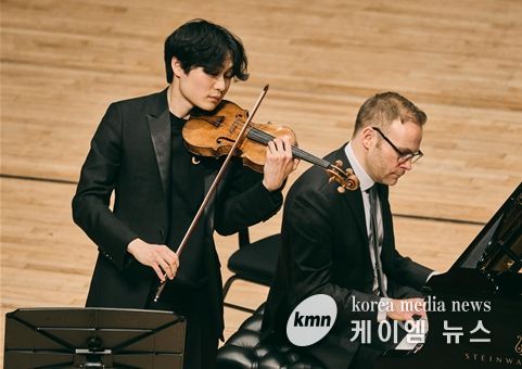 강원의 사계 <봄> 양인모 & 조나단 웨어